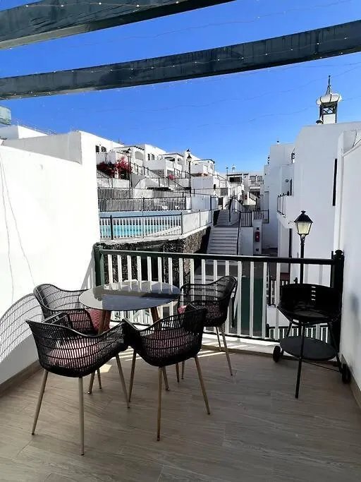 Casa Logan, 1 Bedroom Apartment With Communal Pool Puerto del Carmen  Puerto del Carmen (Lanzarote)